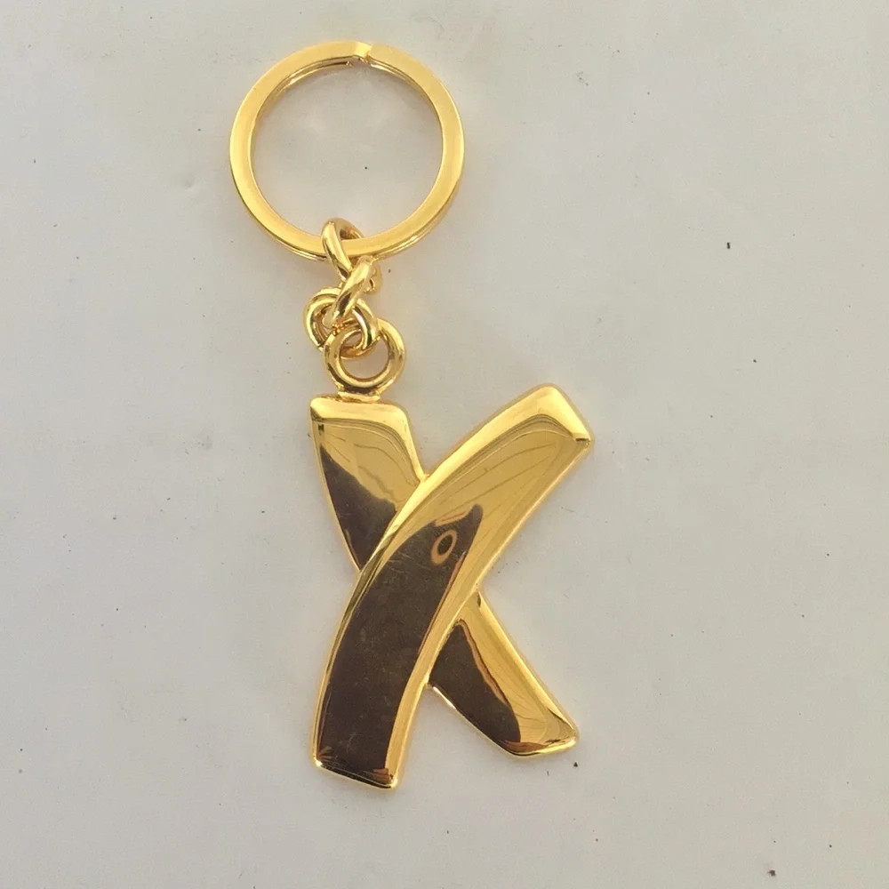 PALOMA PICASSO ICONIC KISS KEYCHAIN NWOT